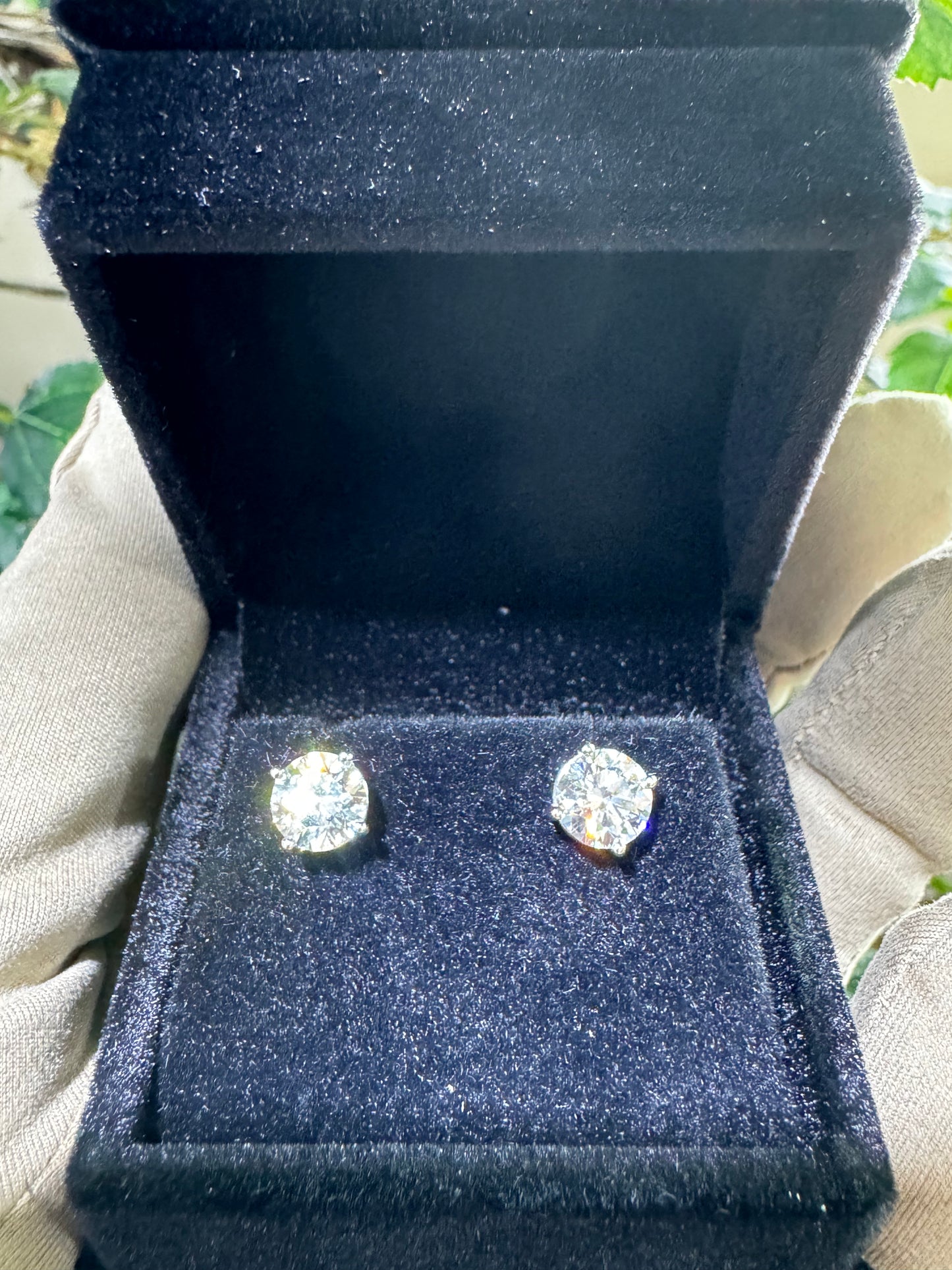 2.26ct tdw diamond studs - white gold